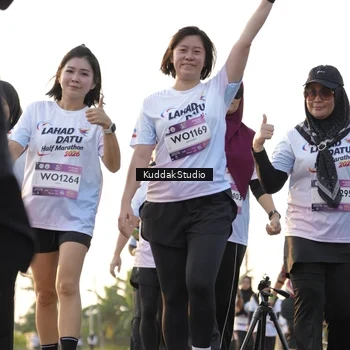 Runner Photo 7685734