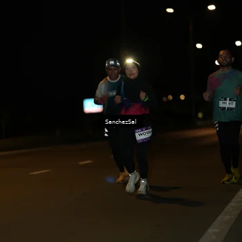 Runner Photo 7685743