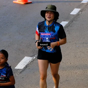 Runner Photo 7685764