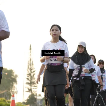 Runner Photo 7685771