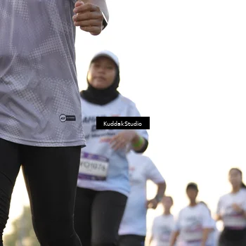 Runner Photo 7685780
