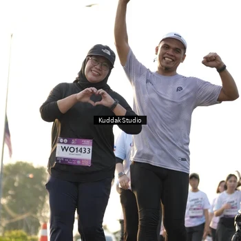 Runner Photo 7685788