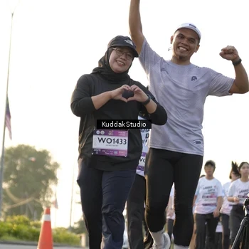 Runner Photo 7685793