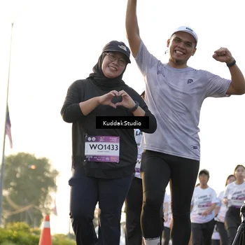 Runner Photo 7685794