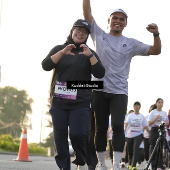 Runner Photo 7685795