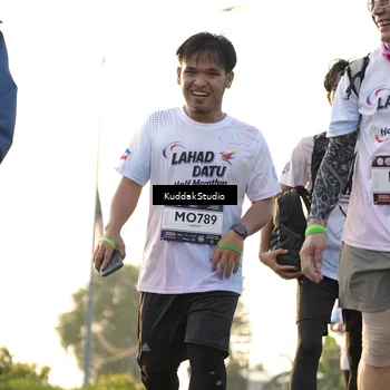 Runner Photo 7685806
