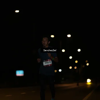 Runner Photo 7685809