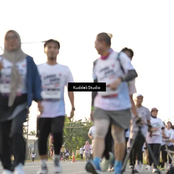 Runner Photo 7685827