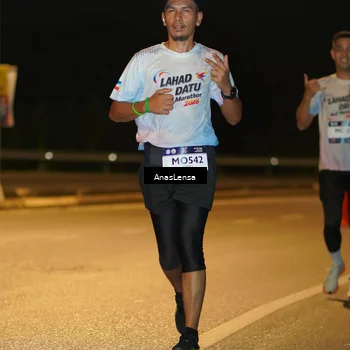 Runner Photo 7685831
