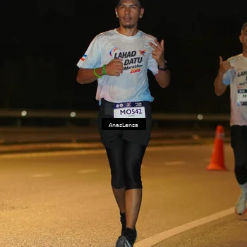 Runner Photo 7685835