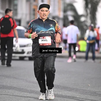 Runner Photo 7685838