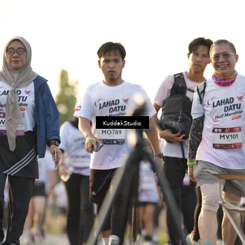 Runner Photo 7685848