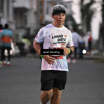 Runner Photo 7685853