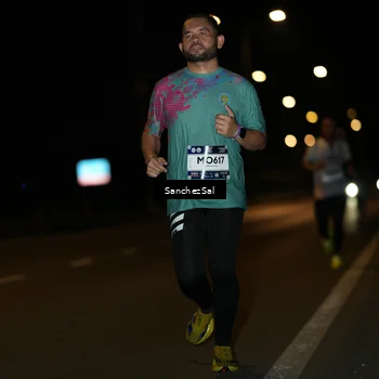 Runner Photo 7685856