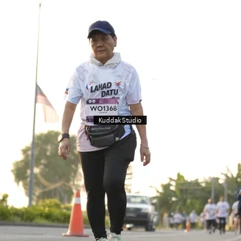 Runner Photo 7685857