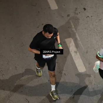 Runner Photo 7685873