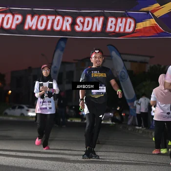 Runner Photo 7685878