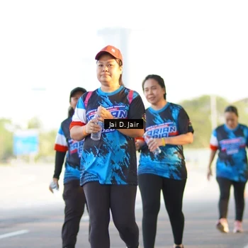 Runner Photo 7685895