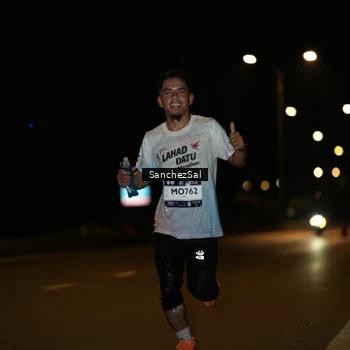 Runner Photo 7685908