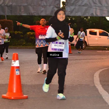 Runner Photo 7685909