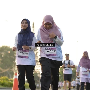 Runner Photo 7685919