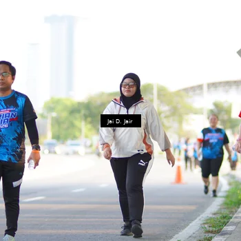 Runner Photo 7685923