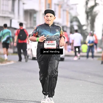 Runner Photo 7685925