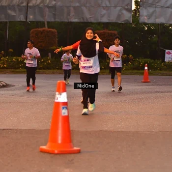 Runner Photo 7685955