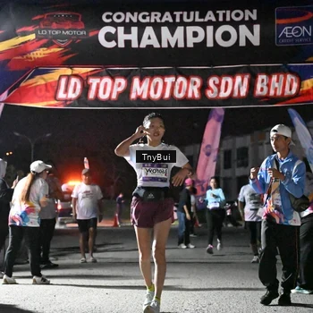 Runner Photo 7685959