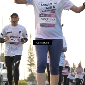 Runner Photo 7685963