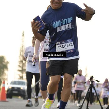 Runner Photo 7685983