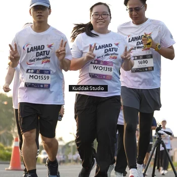 Runner Photo 7685996