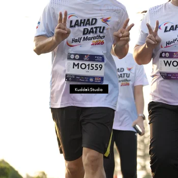Runner Photo 7685997