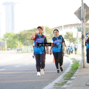 Runner Photo 7686004