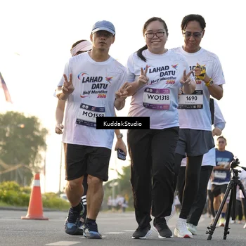 Runner Photo 7686013