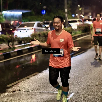 Runner Photo 7686045