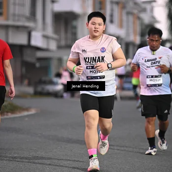 Runner Photo 7686049