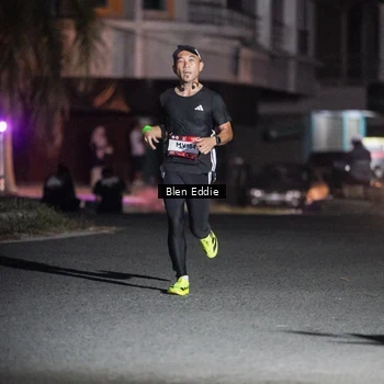 Runner Photo 7686050