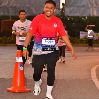 Runner Photo 7686053