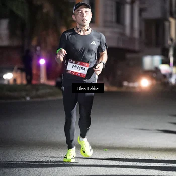 Runner Photo 7686073