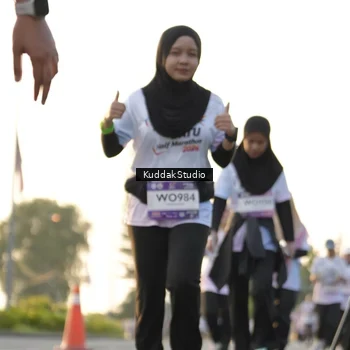 Runner Photo 7686075