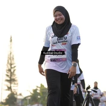 Runner Photo 7686093