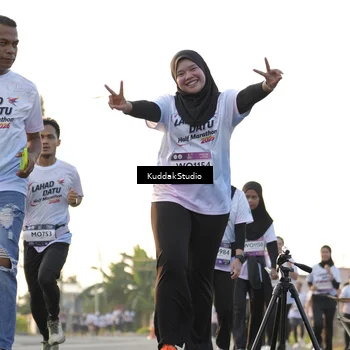 Runner Photo 7686101