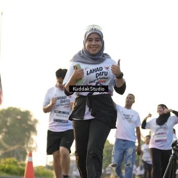 Runner Photo 7686128