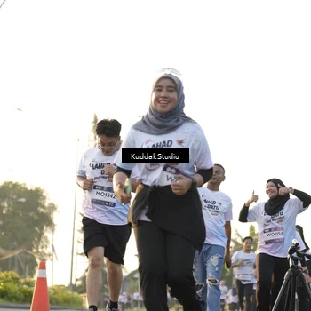 Runner Photo 7686133