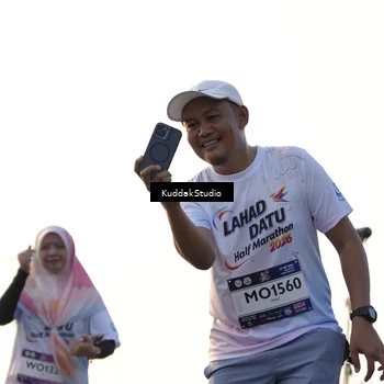 Runner Photo 7686162