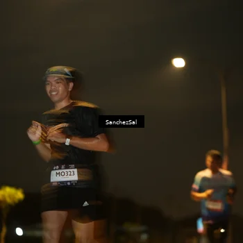 Runner Photo 7686202