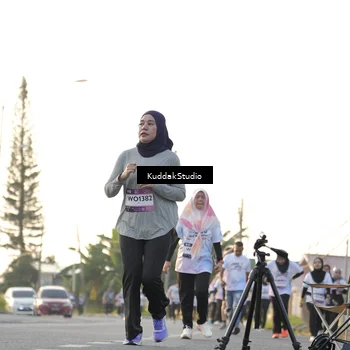 Runner Photo 7686207