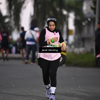 Runner Photo 7686208