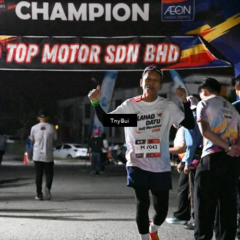 Runner Photo 7686209